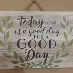 Meet your Posher, Becky